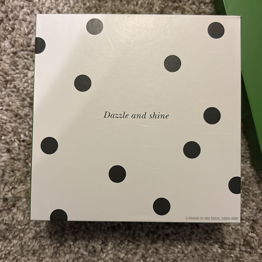 Kate Spade x Target Bow Linear Drop Earrings NWT - Picture 3 of 4
